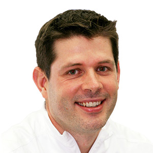  Igor Križnar PhD, Specialist in Endodontics